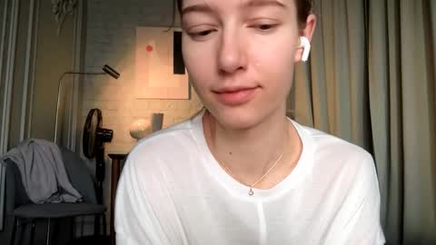 Bella online show from 02/16/26, 06:31