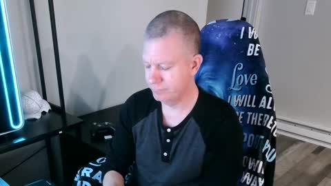 just ask  online show from 09/22/25, 04:09