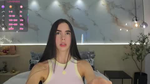 Sol Avelar online show from 03/15/26, 11:33