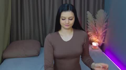 Sonya online show from 04/12/26, 01:32