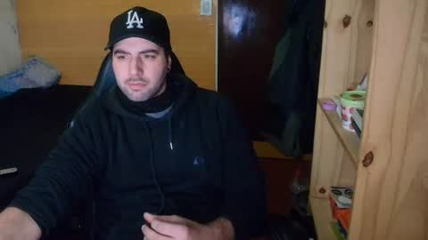 Snapshot of soldado14m chatting on 06/15/26, 10:56 ManuAiluPlay online show from 06/15/26, 10:56