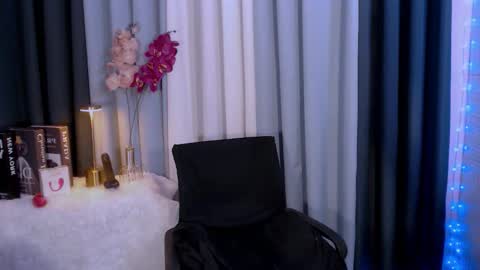 solen_304 online show from 02/24/26, 12:14