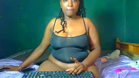 Solly bunny online show from 04/11/26, 01:54