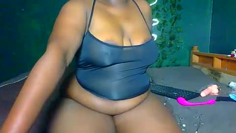 Solly bunny online show from 06/05/26, 01:01
