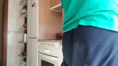 solo4u2 online show from 04/15/26, 08:43