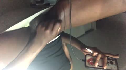 Snapshot of solobait chatting on 10/25/25, 03:14 ArtistMJB online show from 10/25/25, 03:14