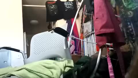 Snapshot of solobait chatting on 11/01/25, 10:45 ArtistMJB online show from 11/01/25, 10:45