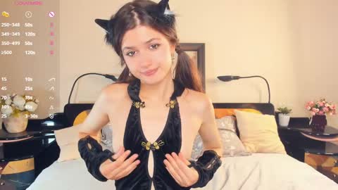 Snapshot of song_about_you chatting on 05/08/26, 12:43 Monika 3 online show from 05/08/26, 12:43