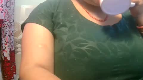 soni88888 online show from 01/22/25, 05:26