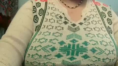 soni88888 online show from 02/01/25, 11:06