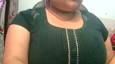 soni88888 online show from 02/15/25, 10:55