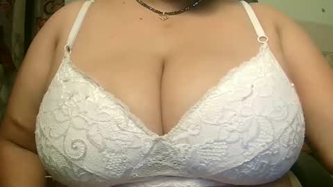 soni88888 online show from 02/26/25, 11:15