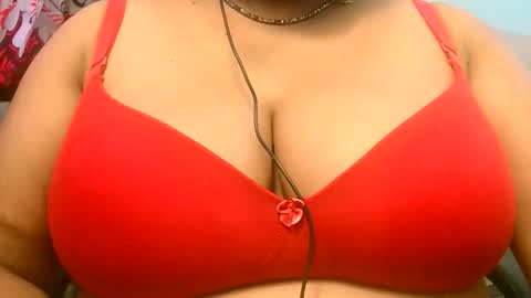 soni88888 online show from 09/17/25, 11:45