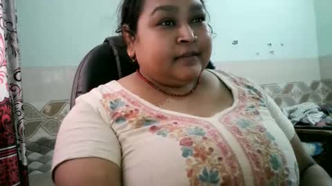soni88888 online show from 05/05/26, 03:14