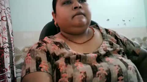 soni88888 online show from 05/25/26, 12:22