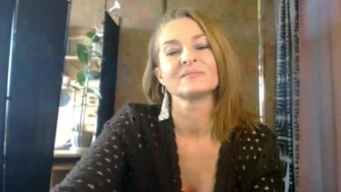 Snapshot of soniadance chatting on 03/29/26, 01:44 Sonia online show from 03/29/26, 01:44