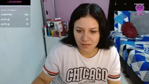 Snapshot of soniafuckboobs chatting on 12/07/24, 03:19 soniafuckboobs online show from 12/07/24, 03:19