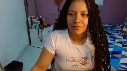 Snapshot of soniafuckboobs chatting on 12/28/24, 12:56 soniafuckboobs online show from 12/28/24, 12:56