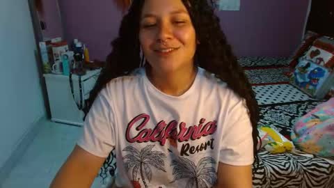 Snapshot of soniafuckboobs chatting on 12/30/24, 06:16 soniafuckboobs online show from 12/30/24, 06:16