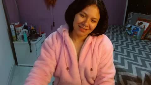 sonialatin69 online show from 01/09/25, 05:13