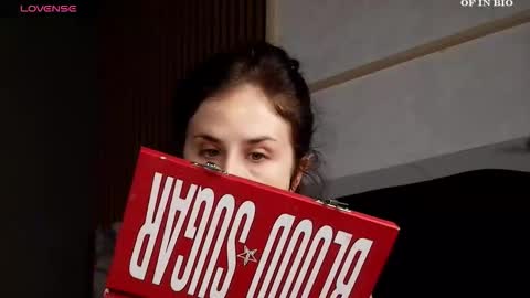 Snapshot of soniavibes chatting on 02/10/26, 08:18 Sonia online show from 02/10/26, 08:18