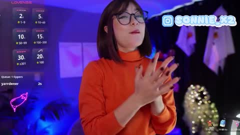 Sonnie online show from 10/11/25, 02:26