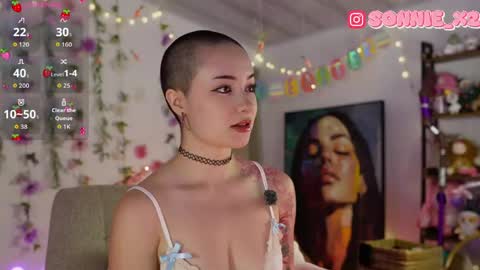 Sonnie online show from 04/14/26, 01:39