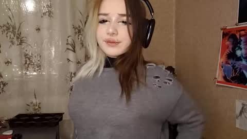 Snapshot of sonwosick chatting on 02/24/26, 05:33 Mila online show from 02/24/26, 05:33