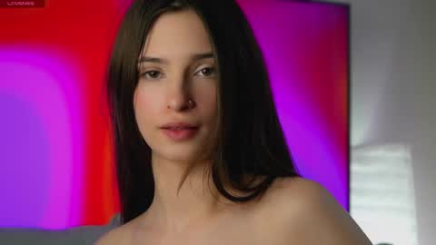 Eva 3 online show from 02/13/25, 12:32