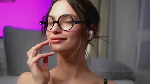 Eva 3 online show from 02/27/25, 03:26