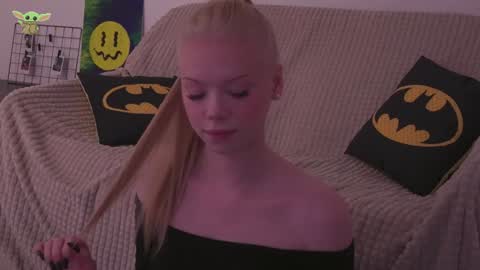 Sonya  Instagram   Twitter sonyaplushgirl  OnlyFans sonyaplush online show from 12/10/24, 09:11