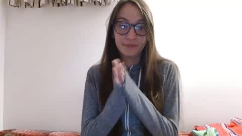 Snapshot of sonyasays chatting on 10/02/25, 06:04 SonyaSays online show from 10/02/25, 06:04