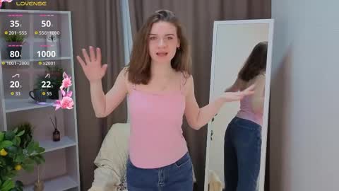 Snapshot of sookrobertello chatting on 03/30/26, 07:04 Hello im Virginia online show from 03/30/26, 07:04