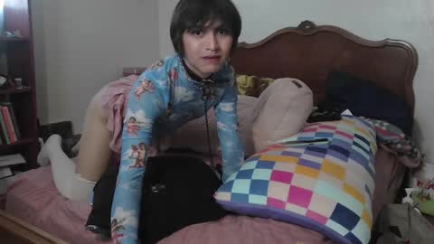 soophiebby online show from 03/10/25, 02:26