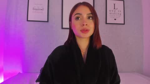 Sophia online show from 01/25/25, 02:04