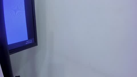 Sophia online show from 01/31/25, 02:58