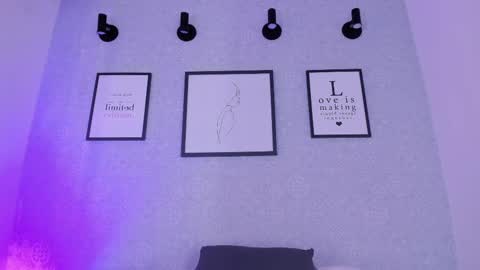 Sophia online show from 02/14/25, 11:42