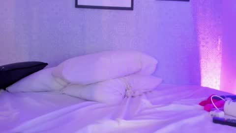 Sophia online show from 03/02/25, 06:37