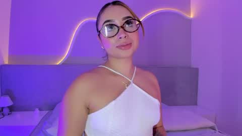 Snapshot of soph1a_ chatting on 07/29/26, 07:56 Sophia online show from 07/29/26, 07:56