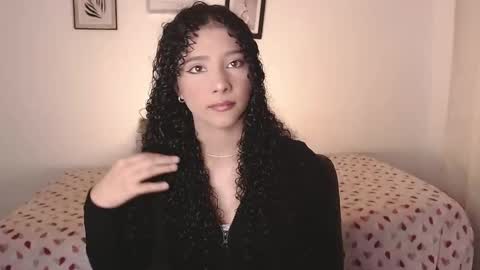 Sophi baby online show from 10/10/25, 02:32