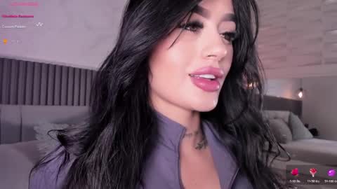 Sophi online show from 04/10/26, 12:54