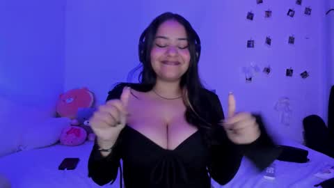 Sofia online show from 02/04/26, 10:47