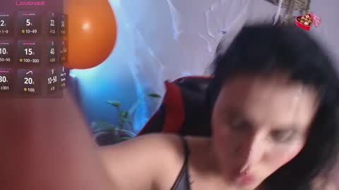 Sophi Tay online show from 10/15/25, 05:35