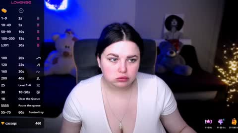 sophia__olsen online show from 01/08/25, 09:32