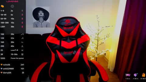 sophia__olsen online show from 02/07/25, 09:58