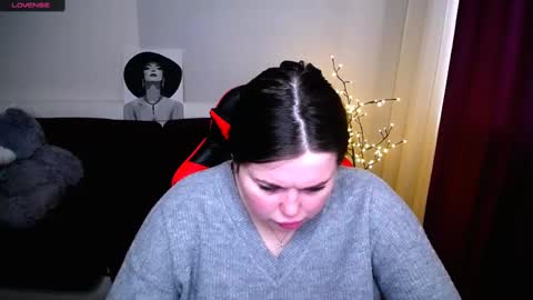 sophia__olsen online show from 03/01/25, 09:40