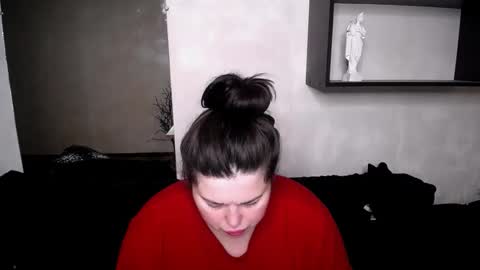 sophia__olsen online show from 10/14/25, 05:30