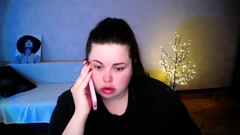 Snapshot of sophia__olsen chatting on 06/03/26, 05:43 sophia__olsen online show from 06/03/26, 05:43