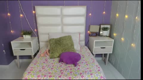 Sophia online show from 01/29/25, 11:04