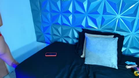 Snapshot of sophia_cleithon1 chatting on 04/01/26, 08:39 sophia online show from 04/01/26, 08:39